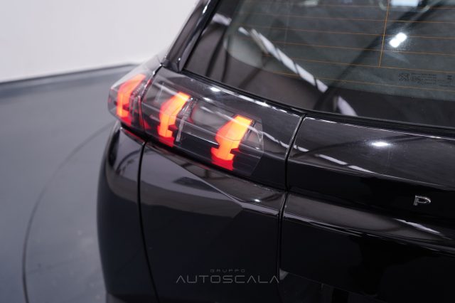 PEUGEOT 2008 usata, con Riconoscimento dei segnali stradali