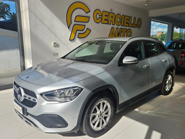 MERCEDES-BENZ GLA 180 usata, con Airbag