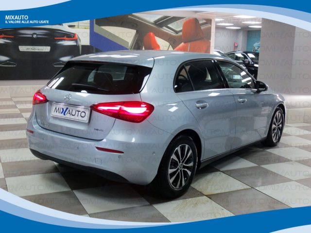 MERCEDES-BENZ A 180 usata, con Airbag