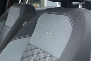 VOLKSWAGEN Taigo usata, con Boardcomputer