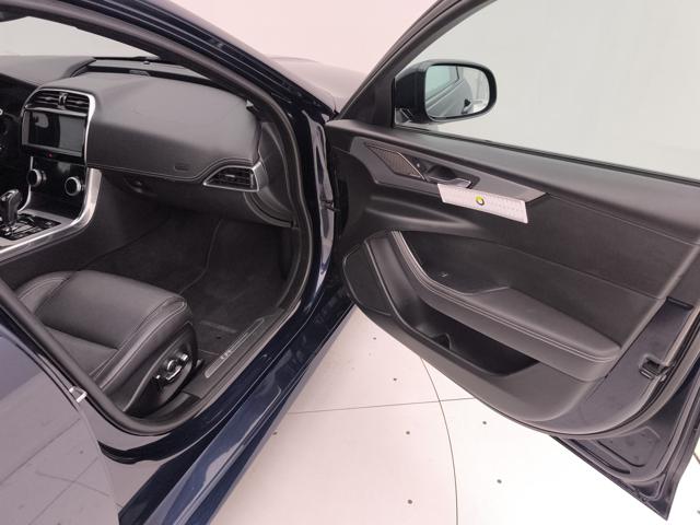 JAGUAR XE usata, con Adaptive Cruise Control