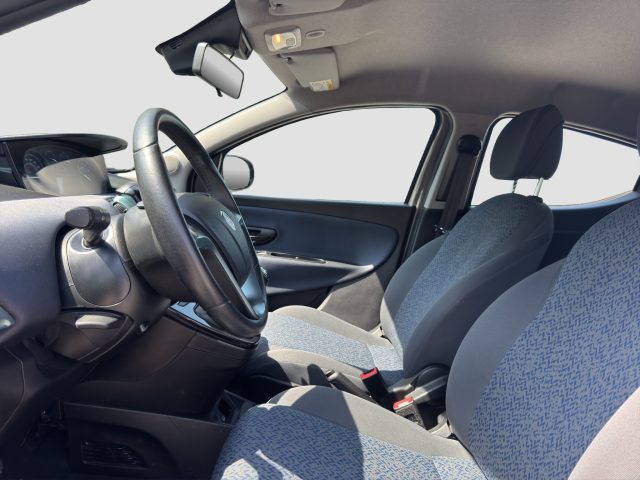 LANCIA Ypsilon usata 8
