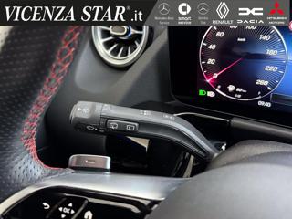 MERCEDES-BENZ GLA 180 usata, con Volante in pelle
