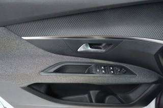 PEUGEOT 3008 usata, con Hill holder