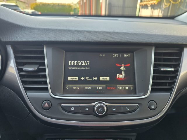 OPEL Crossland X usata, con Climatizzatore automatico, 2 zone