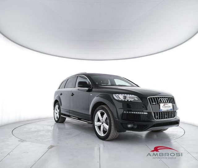 AUDI Q7 usata 1