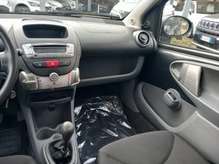 TOYOTA Aygo usata 22