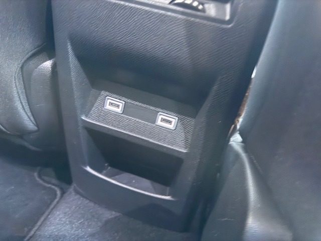 PEUGEOT 308 usata, con Controllo automatico clima