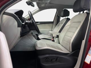 VOLKSWAGEN Tiguan usata, con Controllo automatico clima