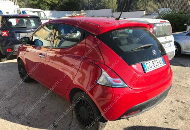 LANCIA Ypsilon usata, con Airbag