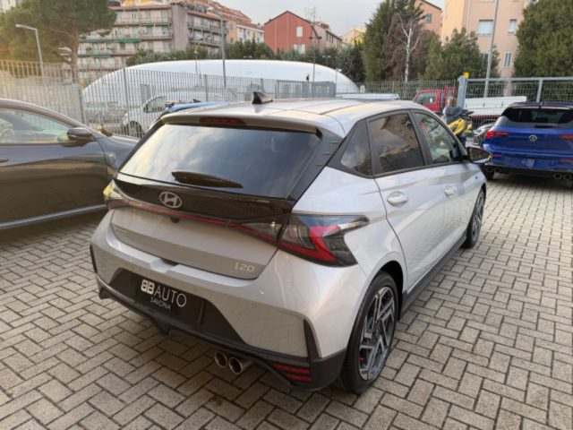 HYUNDAI i20 usata, con Antifurto