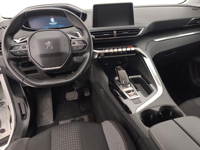 PEUGEOT 3008 usata, con Cruise Control