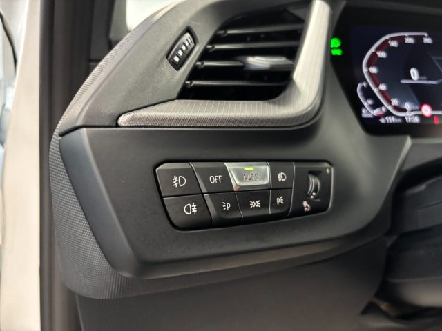 BMW 116 usata, con Leve al volante