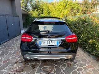 MERCEDES-BENZ GLA 200 usata, con Chiusura centralizzata