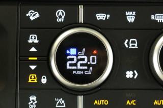 LAND ROVER Defender usata, con ESP