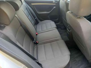 VOLKSWAGEN Golf usata, con Airbag testa