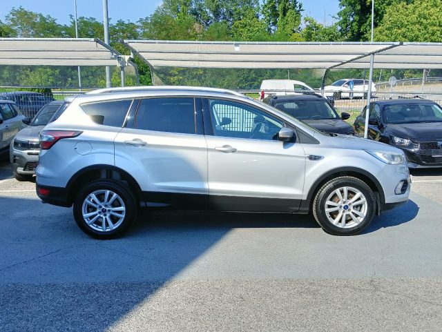 FORD Kuga usata, con Alzacristalli elettrici