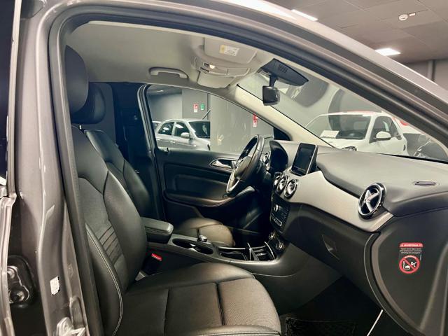 MERCEDES-BENZ B 200 usata, con Climatizzatore