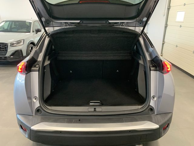 PEUGEOT 2008 usata, con Cruise Control