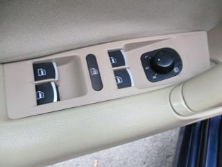 VOLKSWAGEN Passat usata, con Sensori di parcheggio anteriori