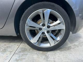 PEUGEOT 308 usata, con Servosterzo