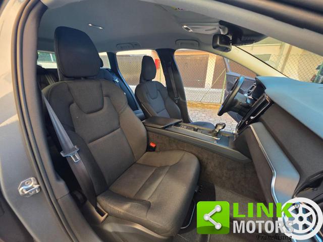 VOLVO V60 usata, con Controllo automatico clima