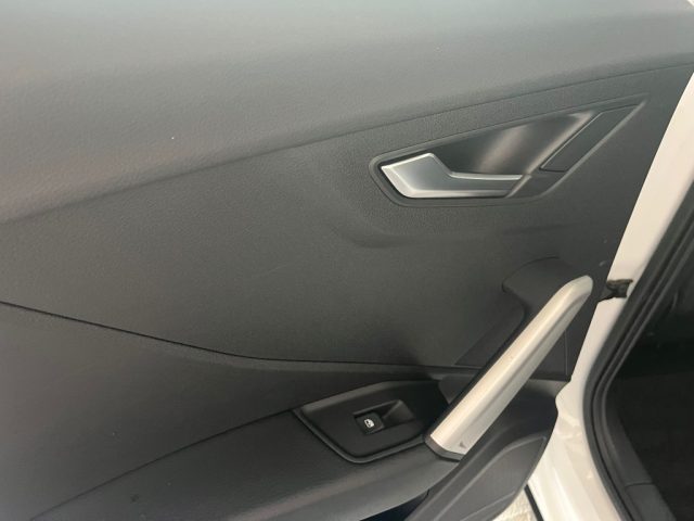 AUDI Q2 usata, con Specchietti laterali elettrici
