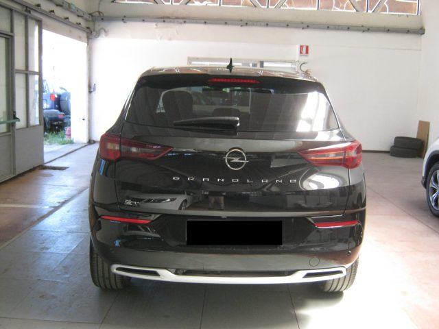 OPEL Grandland usata, con Autoradio