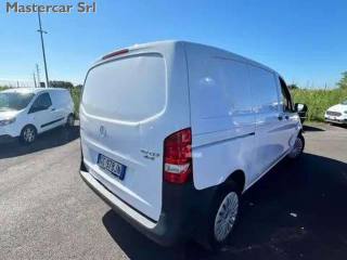 MERCEDES-BENZ Vito usata, con Autoradio