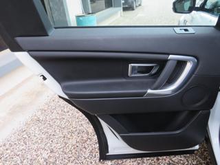 LAND ROVER Discovery Sport usata, con Sedile posteriore sdoppiato