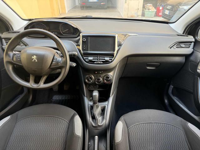 PEUGEOT 208 usata, con Specchietti laterali elettrici