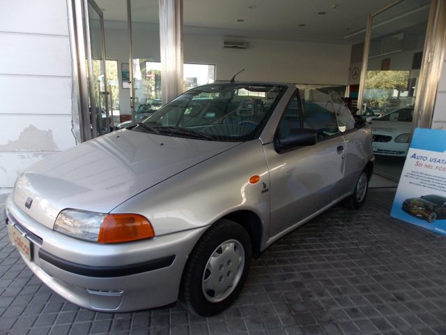 FIAT Punto usata 1