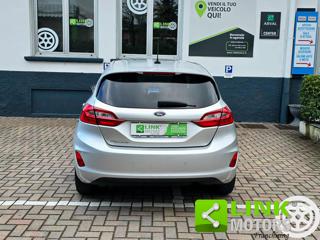 FORD Fiesta usata, con Autoradio