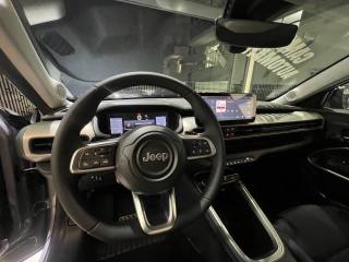 JEEP Avenger usata, con Bracciolo