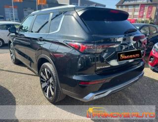 MITSUBISHI Outlander usata, con Climatizzatore