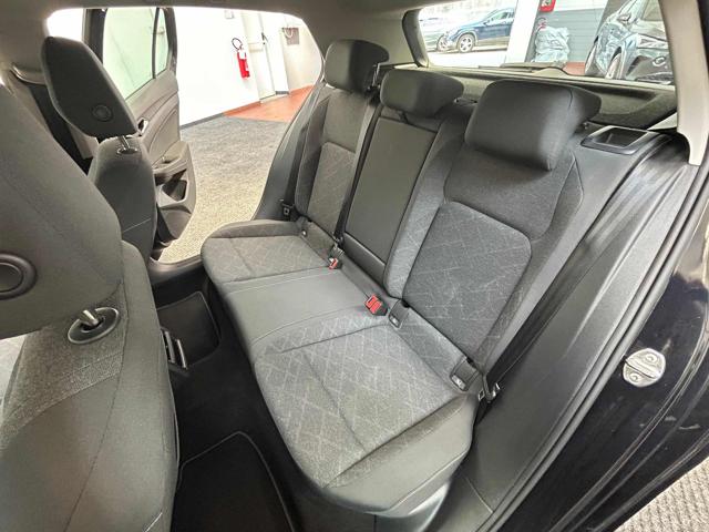 VOLKSWAGEN Golf usata, con ESP
