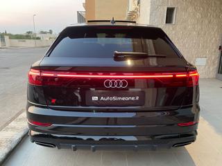 AUDI Q8 usata, con Autoradio