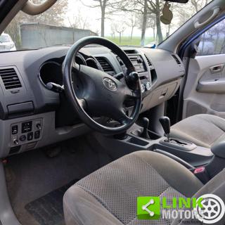 TOYOTA Hilux usata, con Climatizzatore