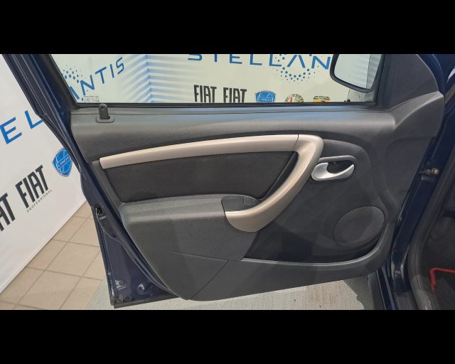 DACIA Duster usata 29