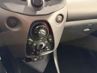PEUGEOT 108 usata, con USB