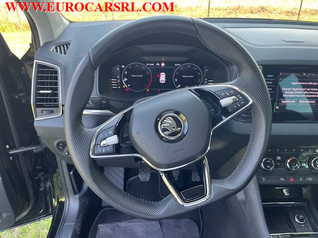 SKODA Karoq usata, con USB