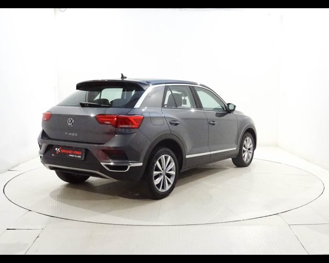 VOLKSWAGEN T-Roc usata, con Cerchi in lega