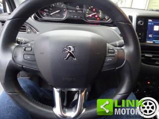 PEUGEOT 208 usata, con Autoradio