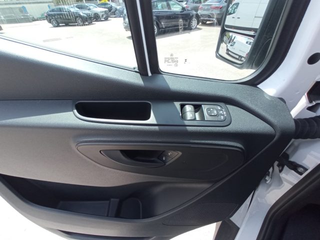 MERCEDES-BENZ Sprinter usata, con Monitoraggio pressione pneumatici