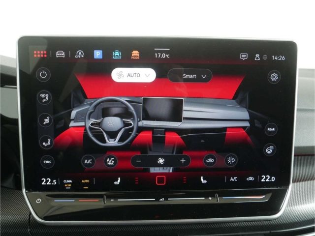 VOLKSWAGEN Golf usata, con Park Distance Control