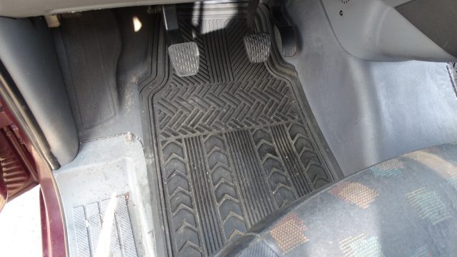 MERCEDES-BENZ Vito usata 61