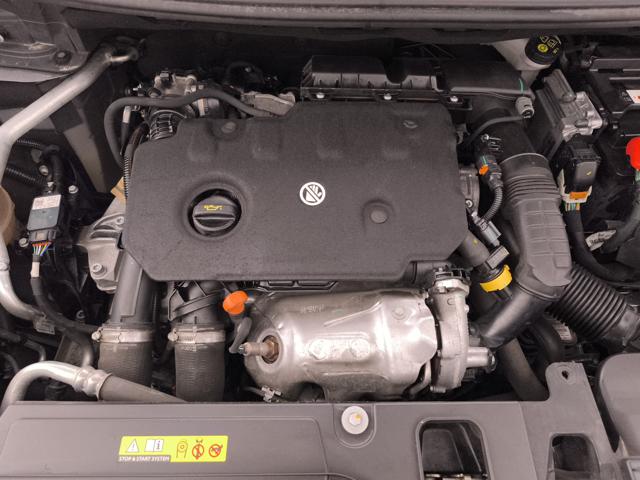 PEUGEOT 3008 usata, con Sensori di parcheggio anteriori