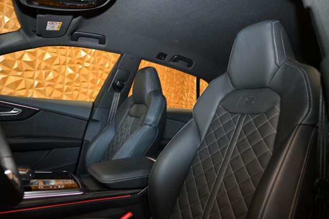 AUDI Q8 usata 40