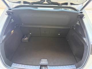 MERCEDES-BENZ GLA 180 usata 36