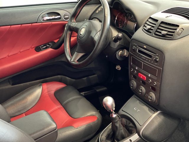 ALFA ROMEO GT usata, con Climatizzatore